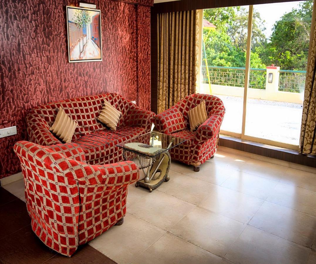 Adamo The Resort Matheran Exteriér fotografie