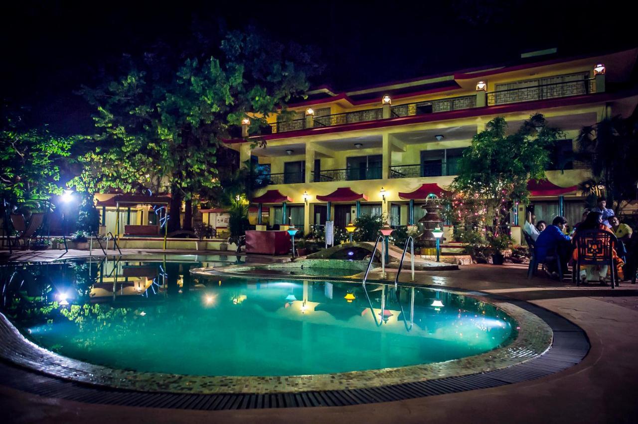 Adamo The Resort Matheran Exteriér fotografie